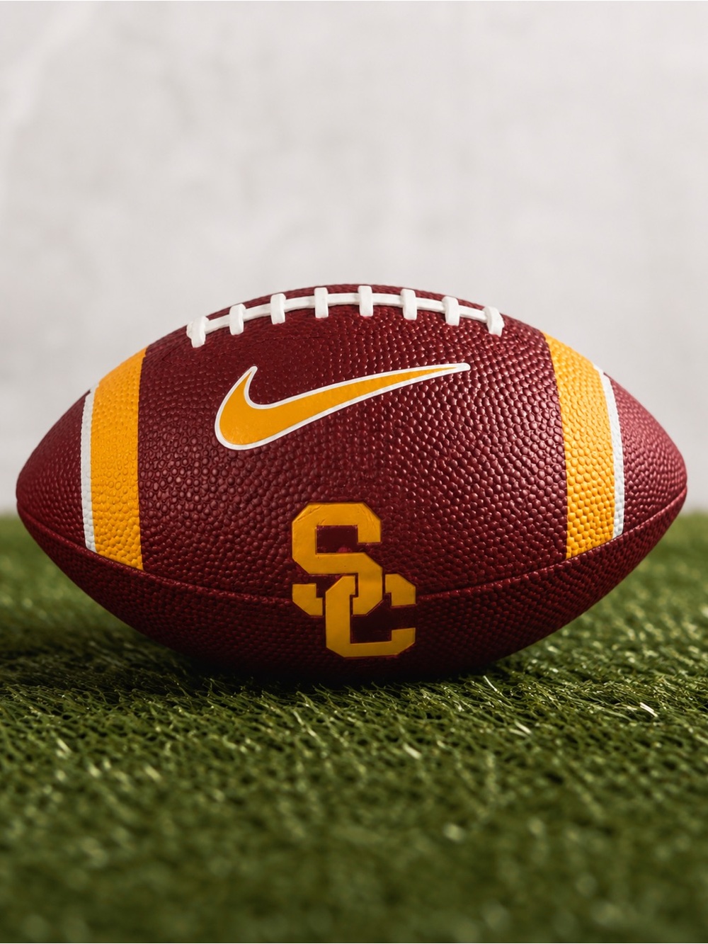 Nike USC Trojans Mini Football – Cardinal & Gold